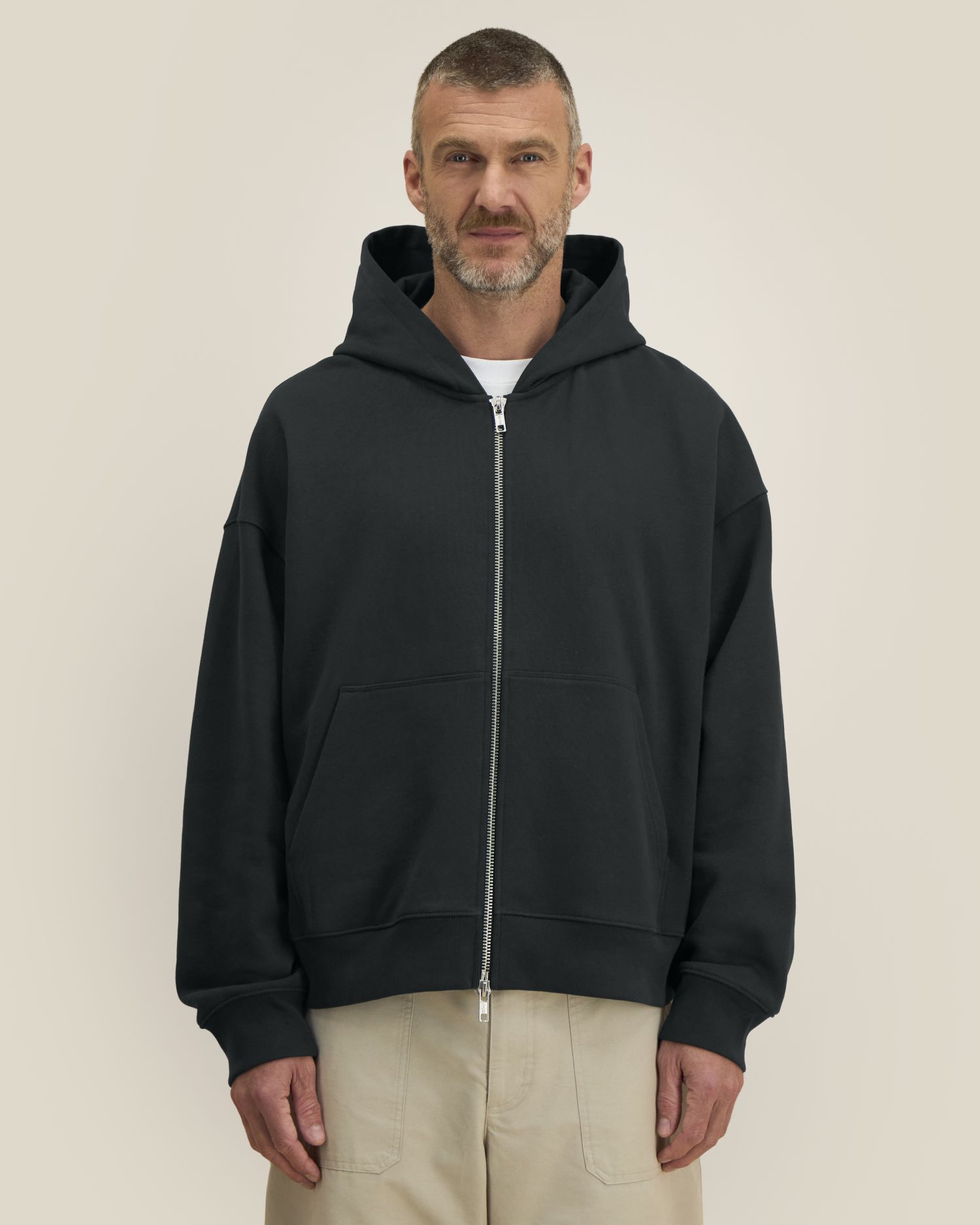 Fronter, color Black