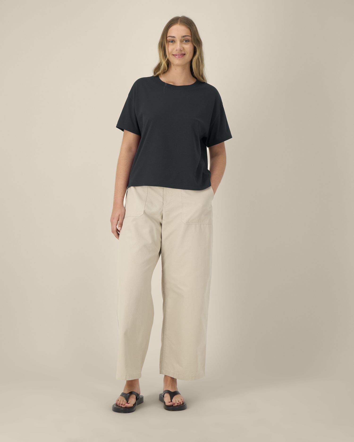Stella Etta, color Black